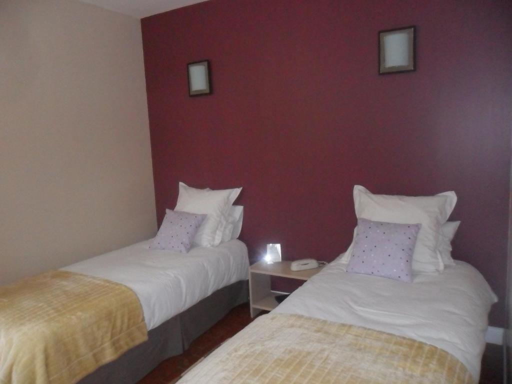 Hotel La Buissonniere Bannay  Pokoj fotografie